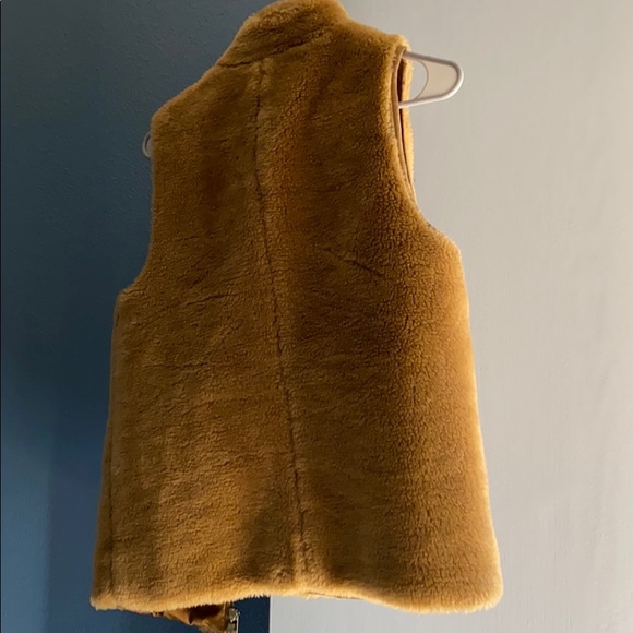 J. Crew faux fur vest! - Picture 5 of 12